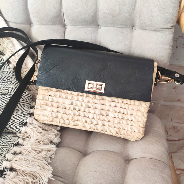 Sac à Bandoulière en Raphia avec Rabat en Cuir Naturel