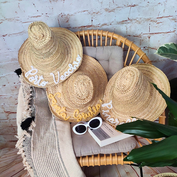 Chapeau en Feuilles de Palmier à Personnaliser