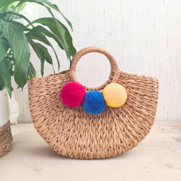 Sac en Papier Crocheté avec Pompons