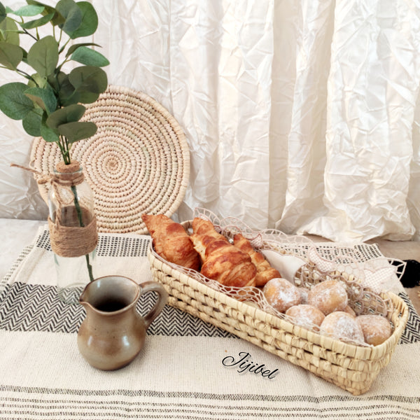 Panier en Feuilles de Palmier Tressées